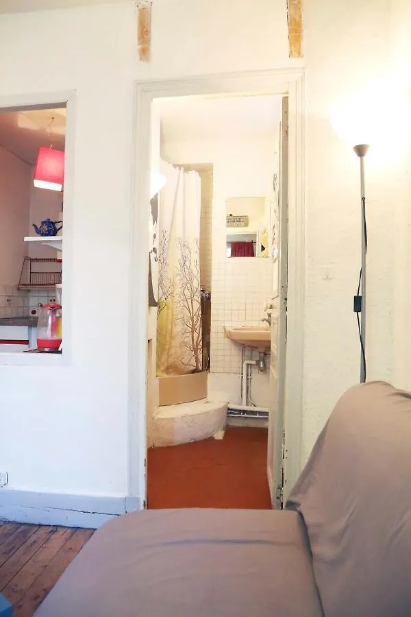 Appartamento Charming Bright Near Montmartre Parigi